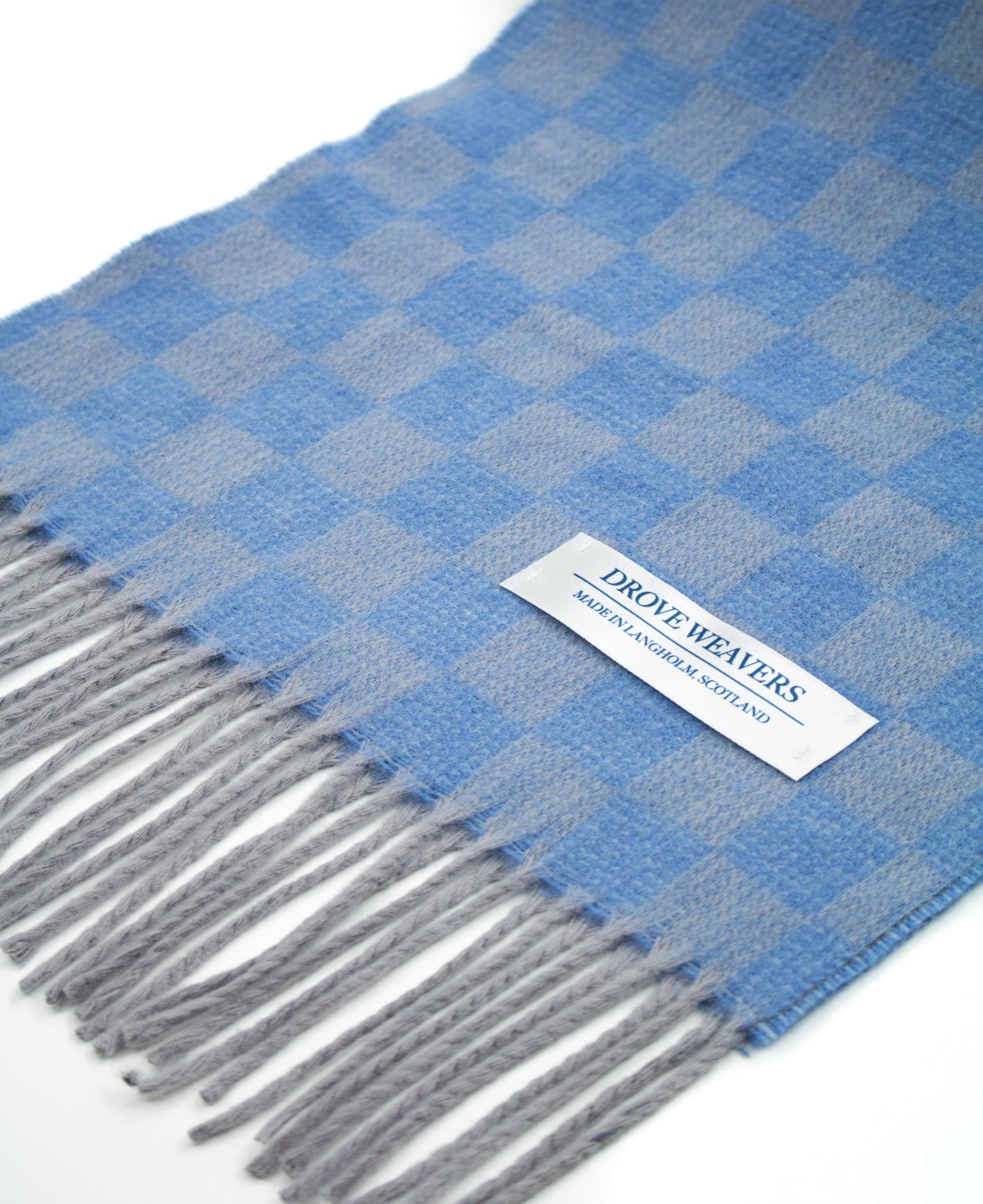 Cashmere Geelong Check Scarf in Blue & Grey