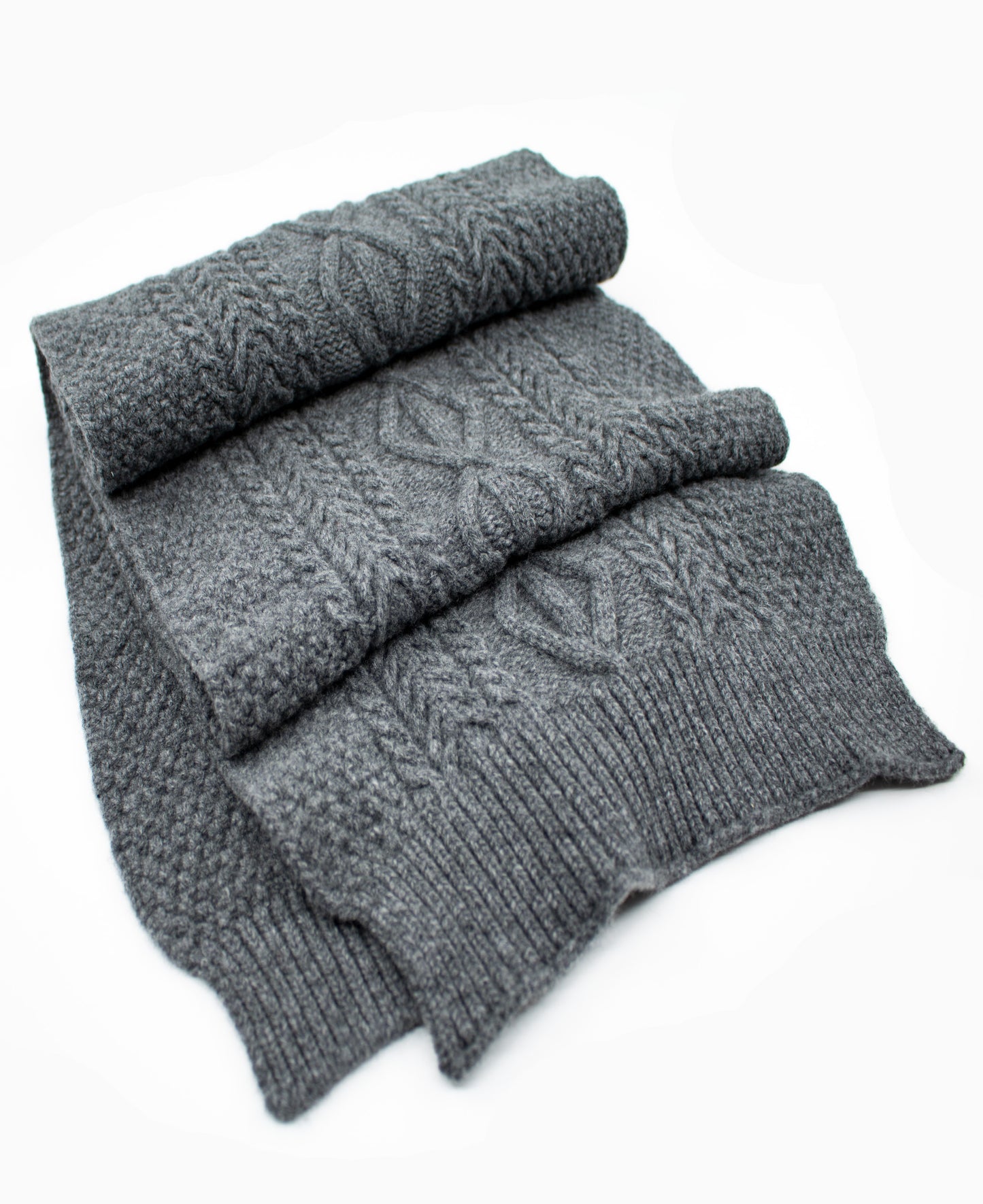 Cashmere & Merino Blend Aran Knitted Scarf in Derby Grey