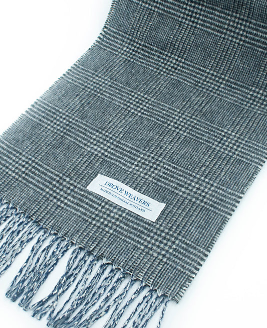 Small Glen Check Geelong Cashmere Scarf in Navy