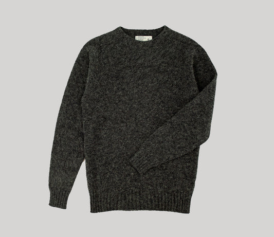 Classic Shetland Crew Neck Jumper in Graphite
