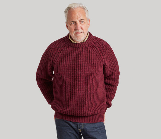 Chunky Wool Fisherman Crew Neck Jumper in Burgundy