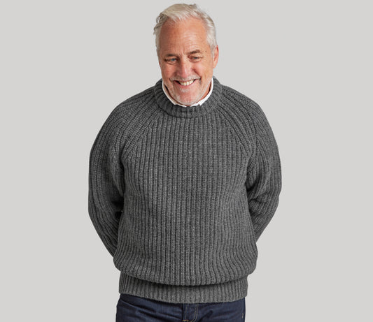 Chunky Wool Fisherman Crew Neck Jumper in Derby Grey