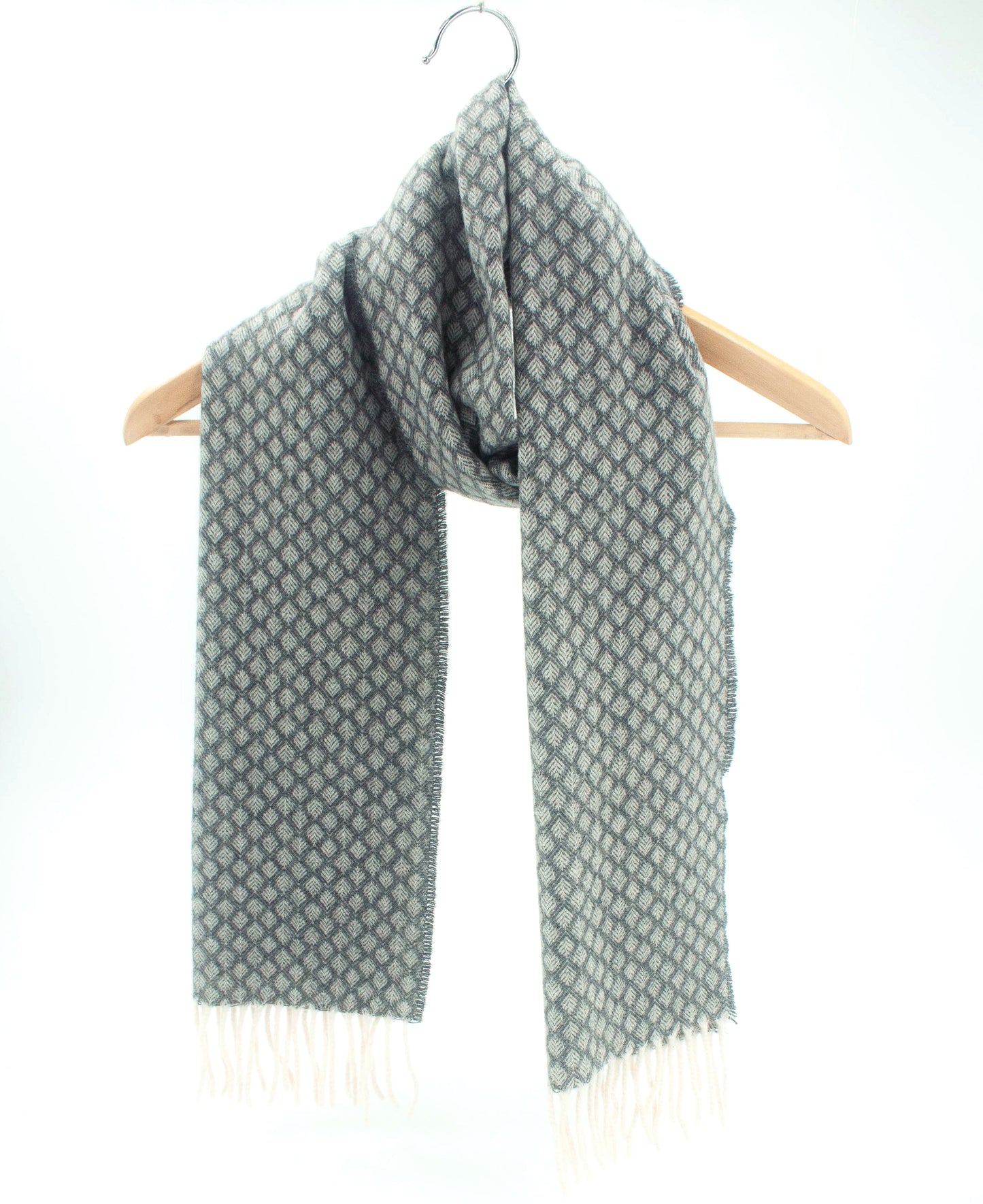 Diamond Cashmere Geelong Scarf in Derby