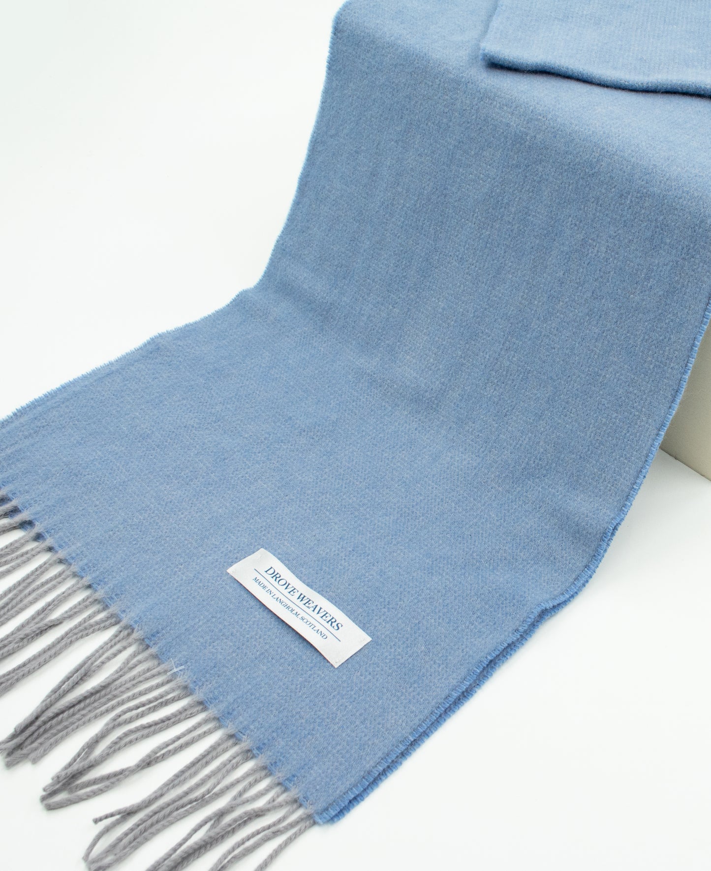 Herringbone Cashmere  Geelong Scarf in Cornflower Grey Warp