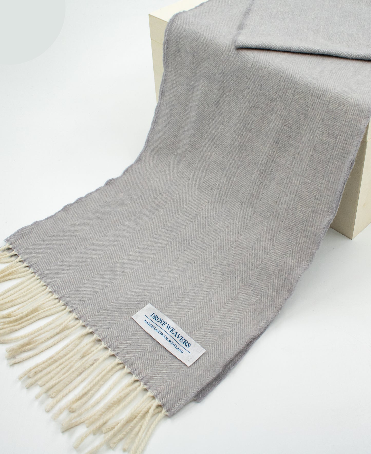 Herringbone Cashmere  Geelong Scarf in Silver Ecru Warp