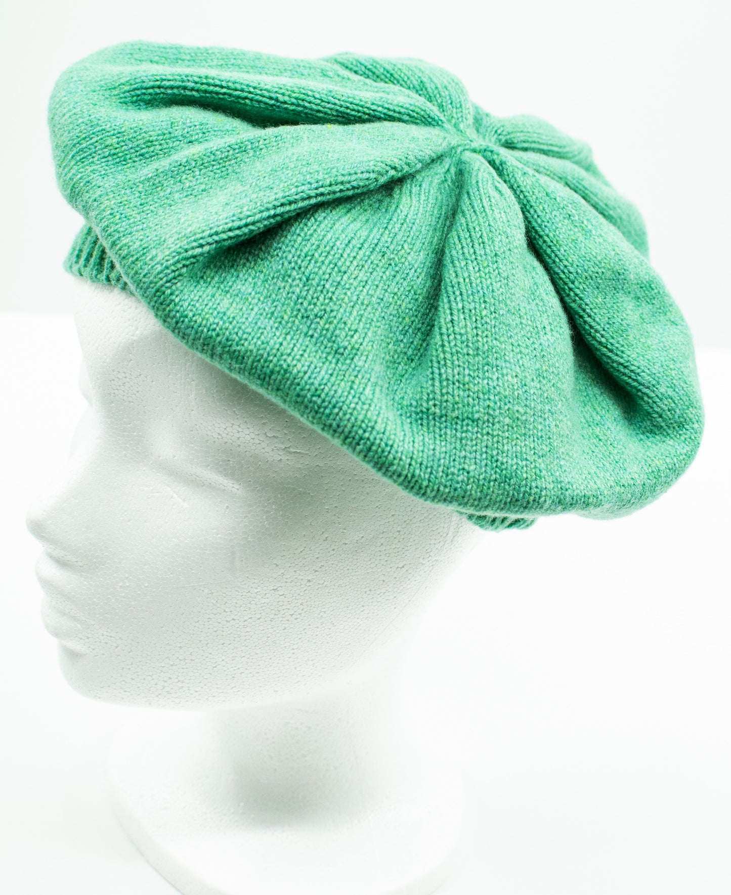 Classic Lambswool Beret in Spearmint