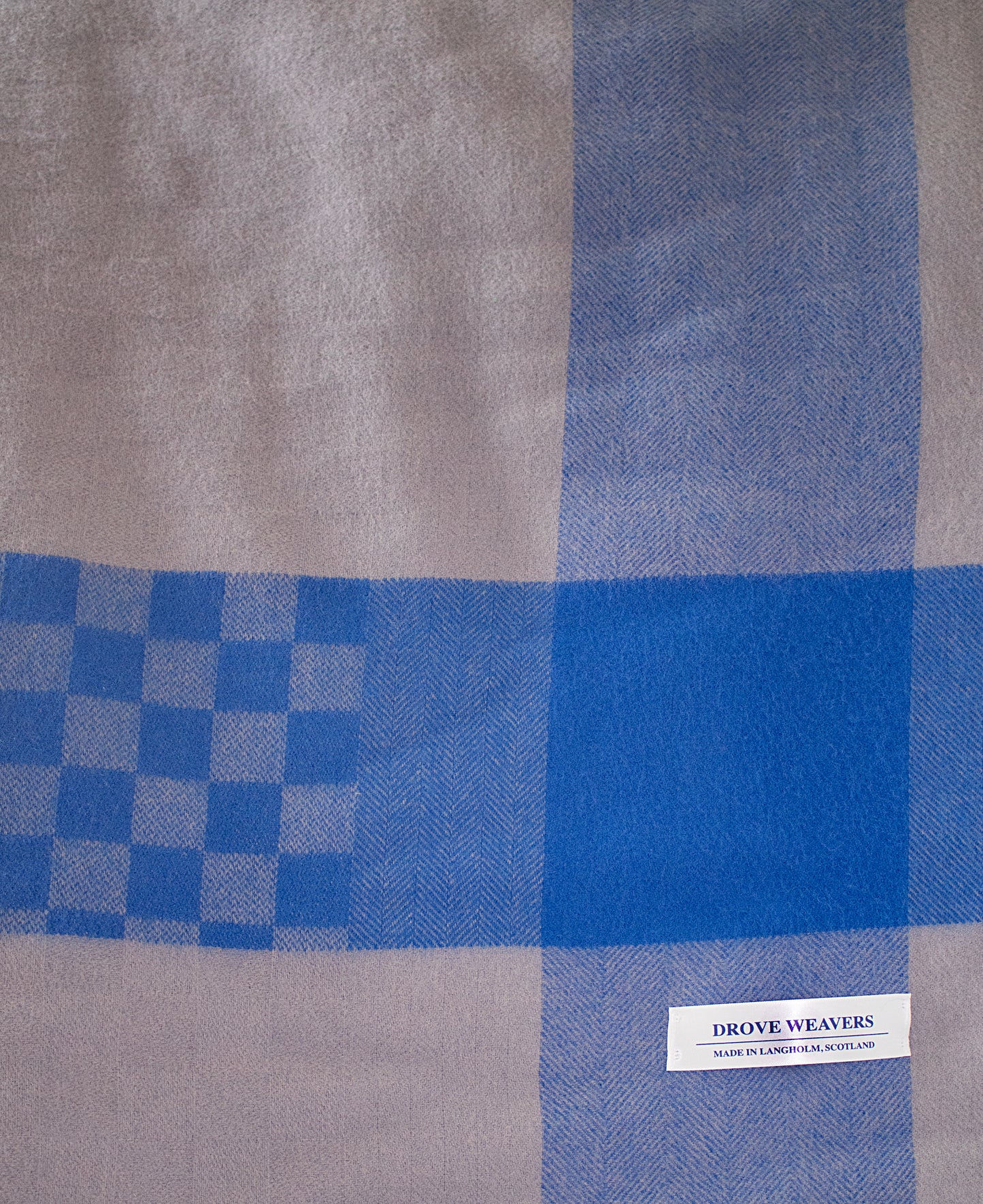 Lambswool Check Throw in Blue