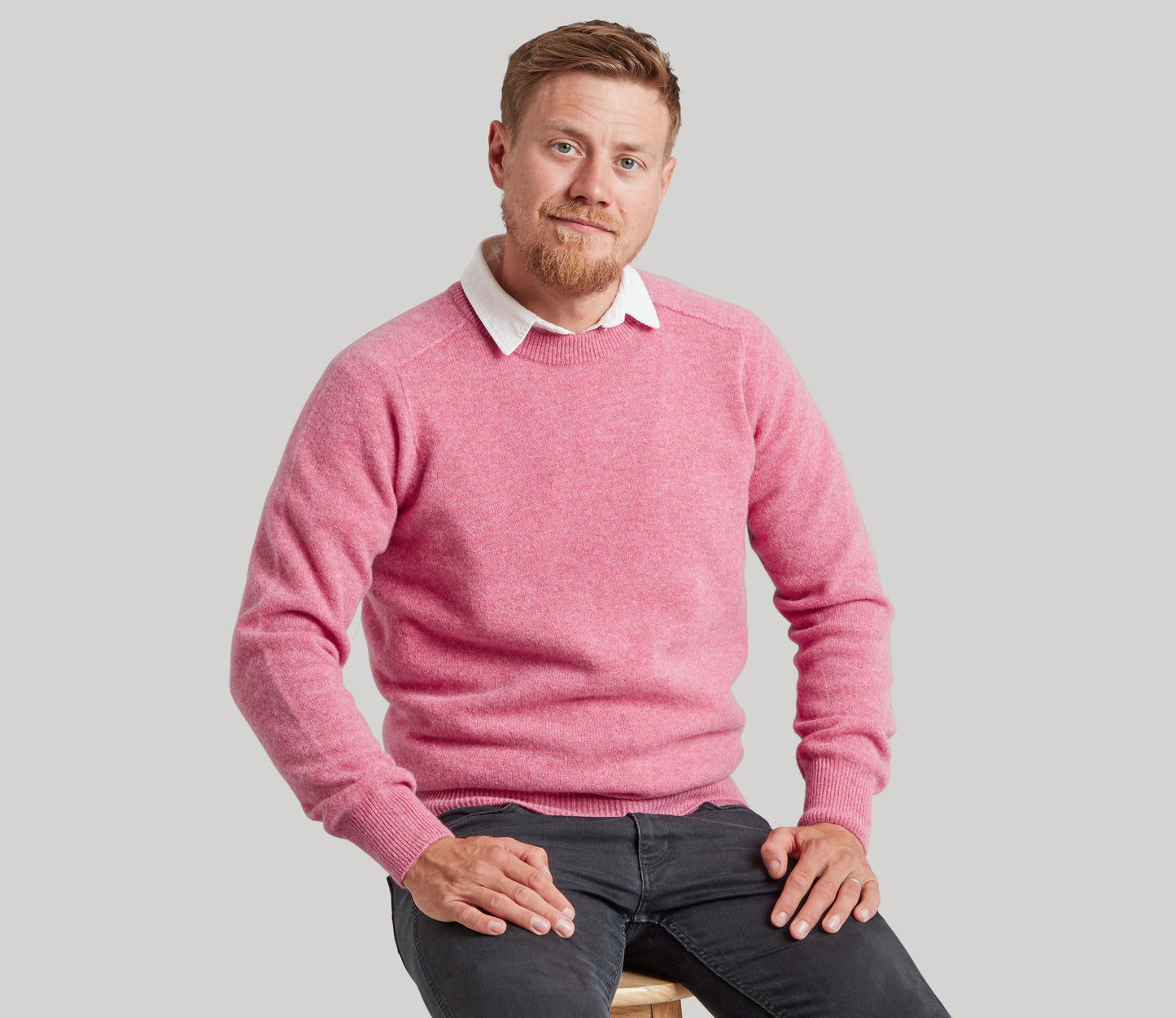 Mens Lambswool Crew Neck in Rosebud