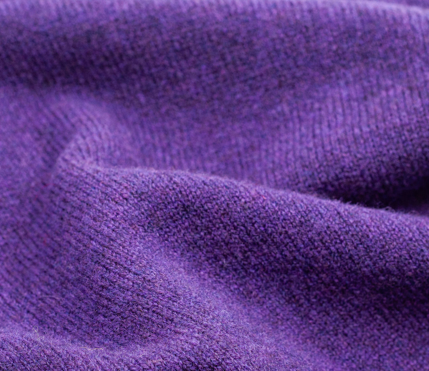 Mens Lambswool Crew Neck in Royal Violet