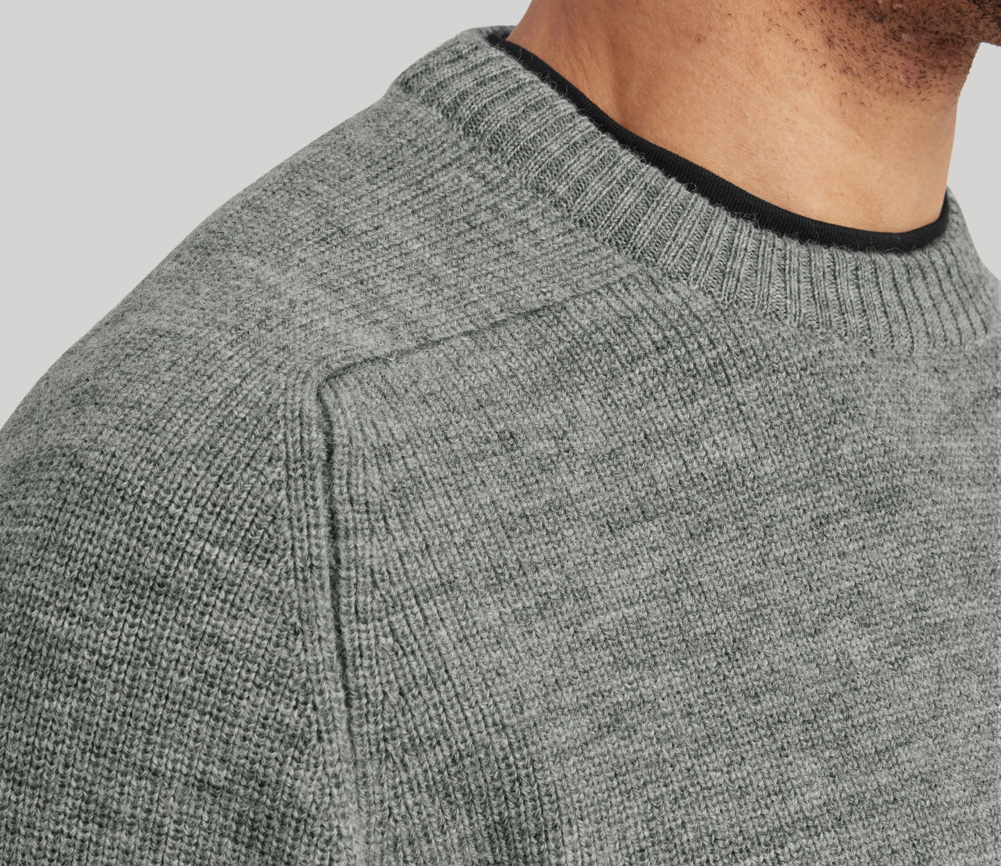 Merino Fine Rib Crew Neck in Flannel