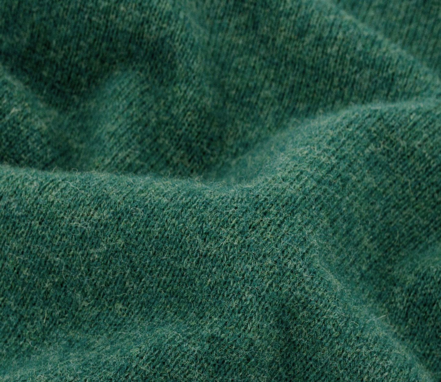 Classic Shetland Crew Neck Jumper in Seaweed