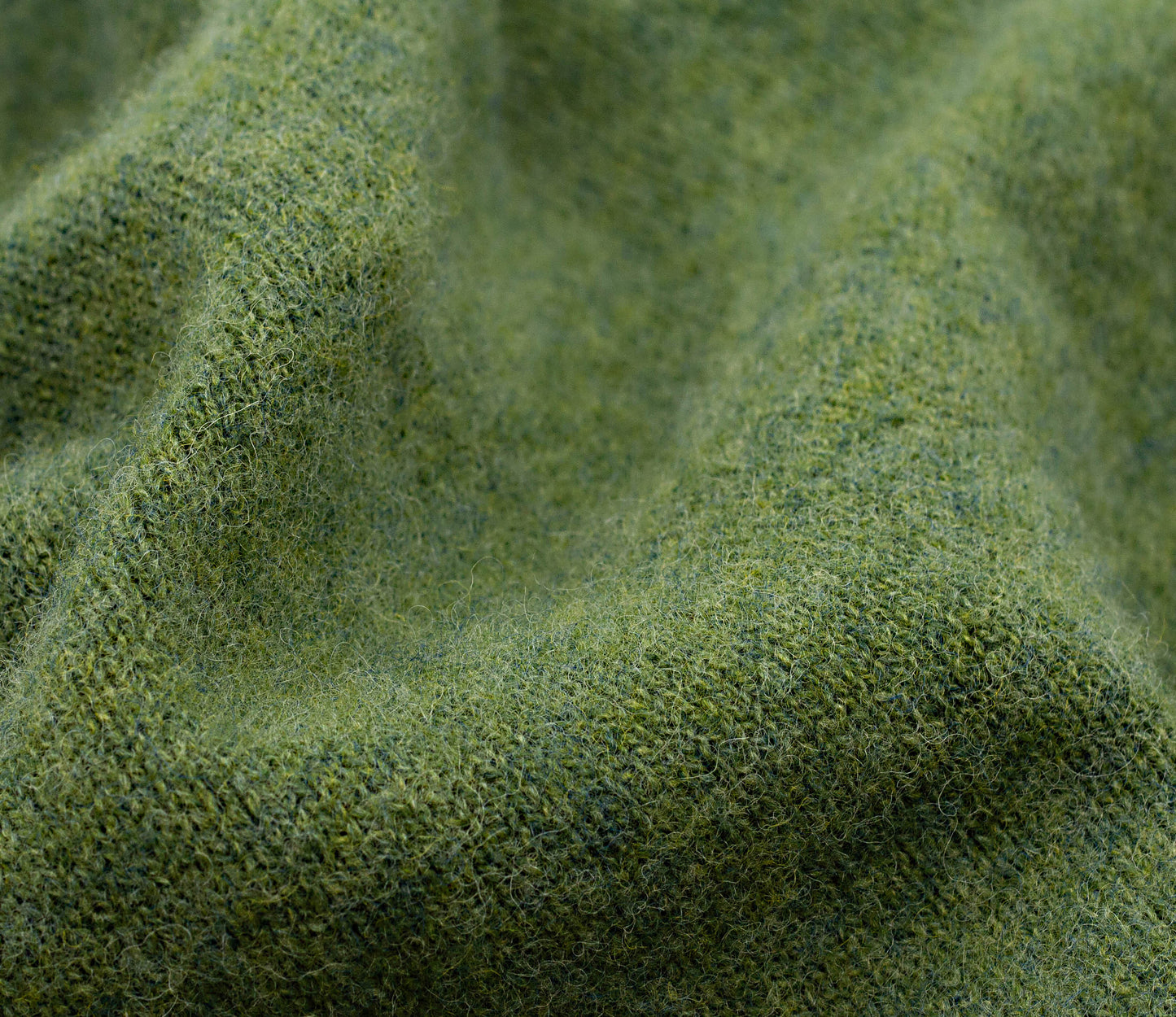 Classic Shetland Crew Neck Jumper in Fern