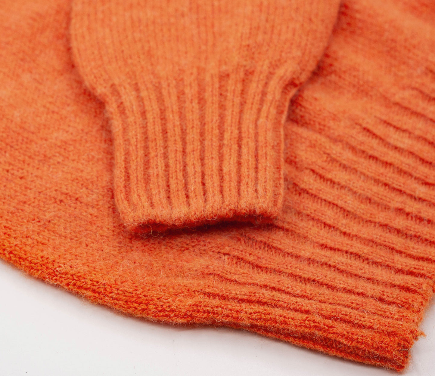 Classic Shetland Crew Neck Jumper in Jaffa