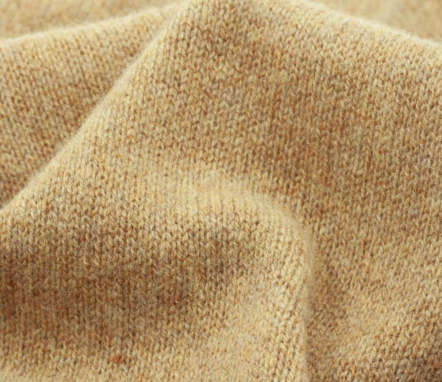 Classic Shetland Crew Neck Jumper in Oatmeal