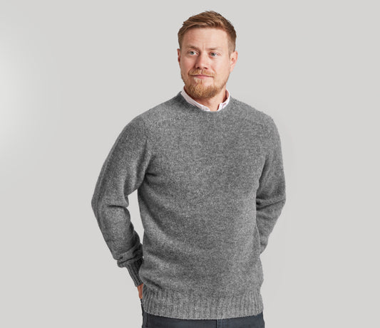 Classic Shetland Crew Neck Jumper in Flannel