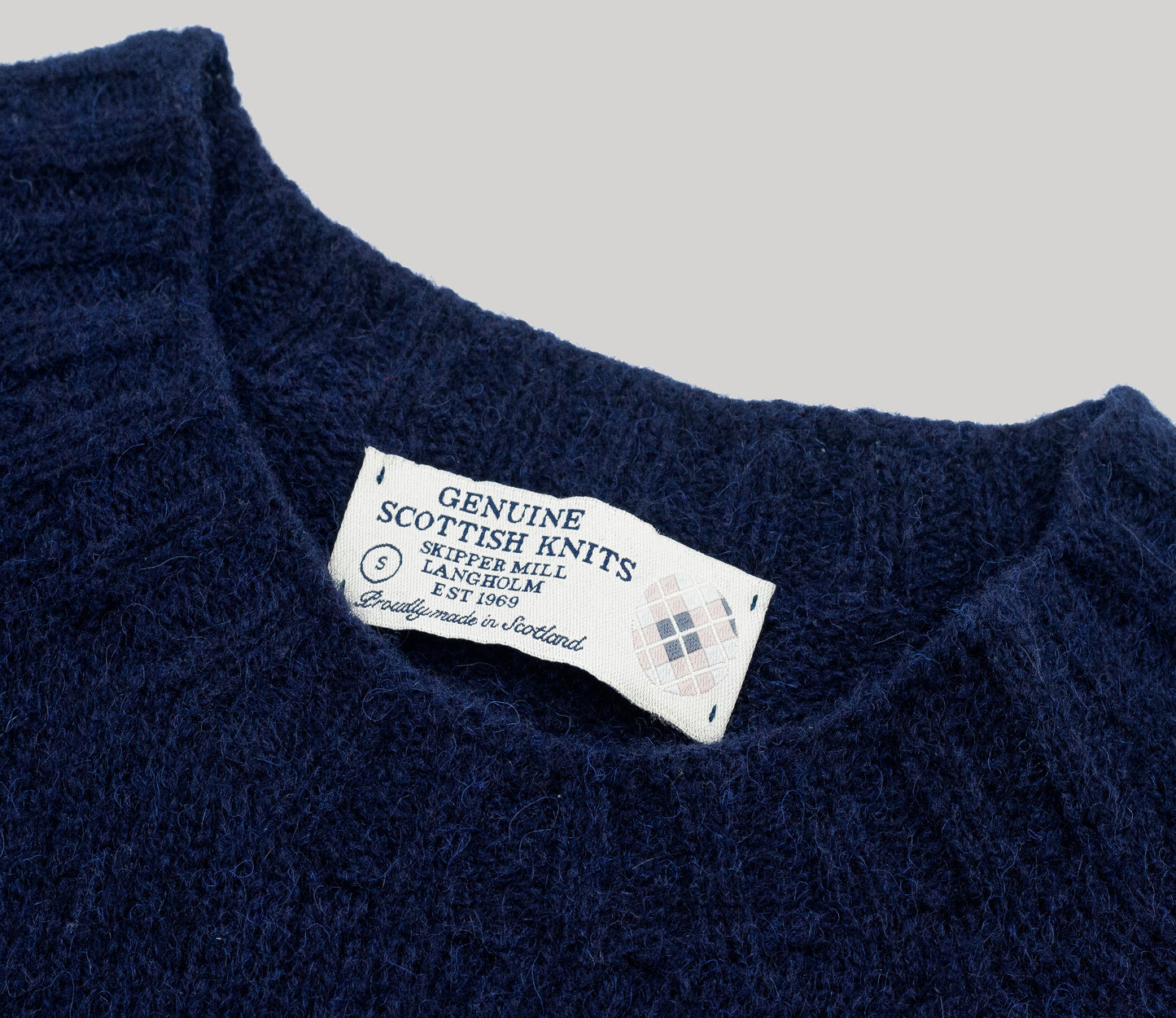 Classic Shetland Crew Neck Jumper in Navy