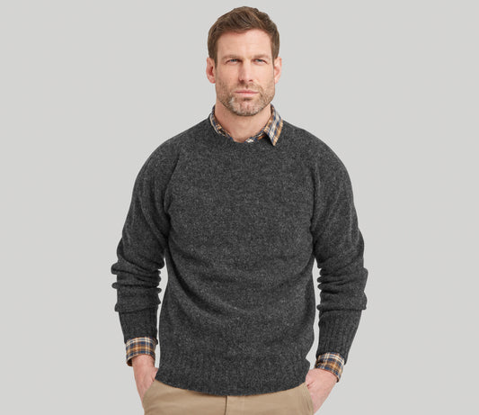 Classic Shetland Crew Neck Jumper in Charcoal