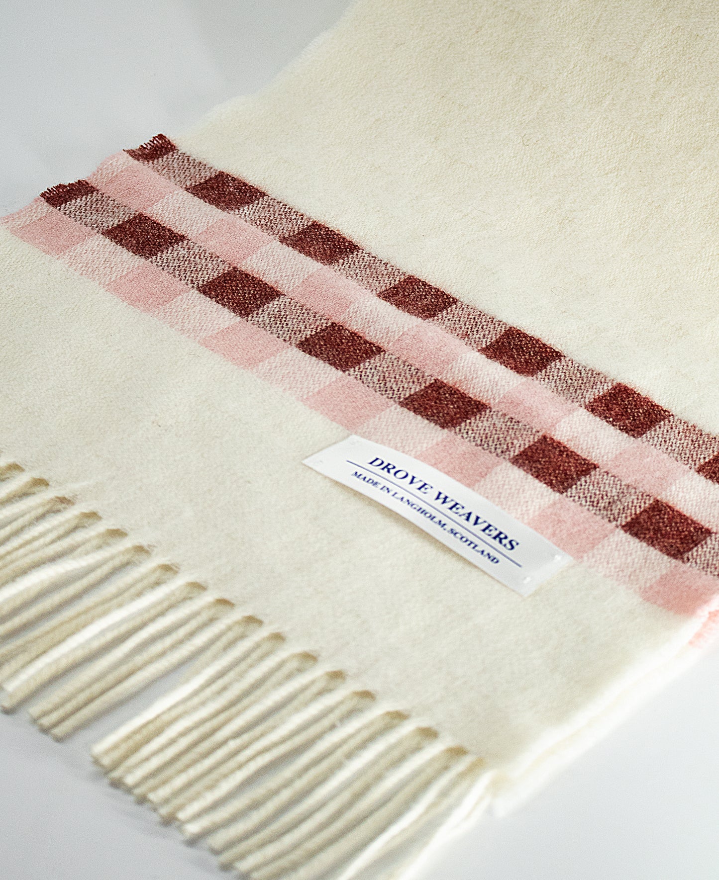 Cashmere Scarf in Ecru with Check Band in Pink