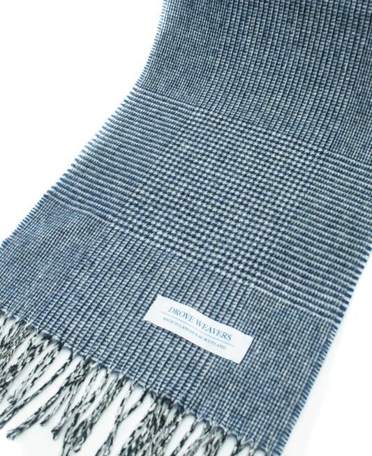 Large Glen Check Geelong Cashmere Scarf in Navy