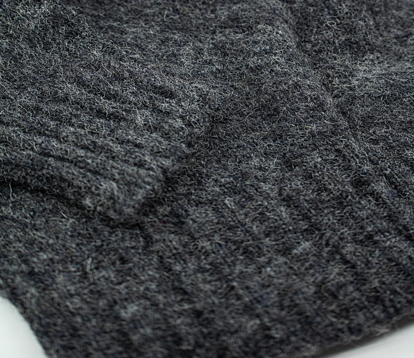 Classic Shetland Crew Neck Jumper in Graphite