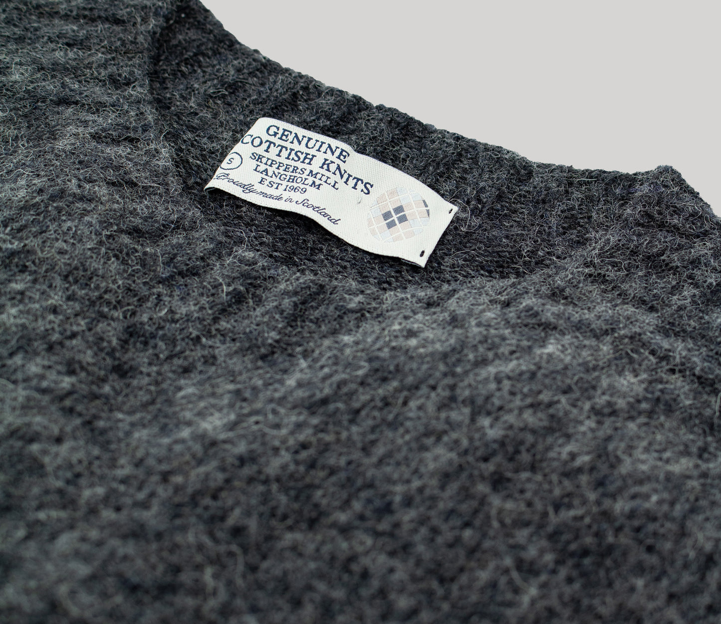 Classic Shetland Crew Neck Jumper in Graphite