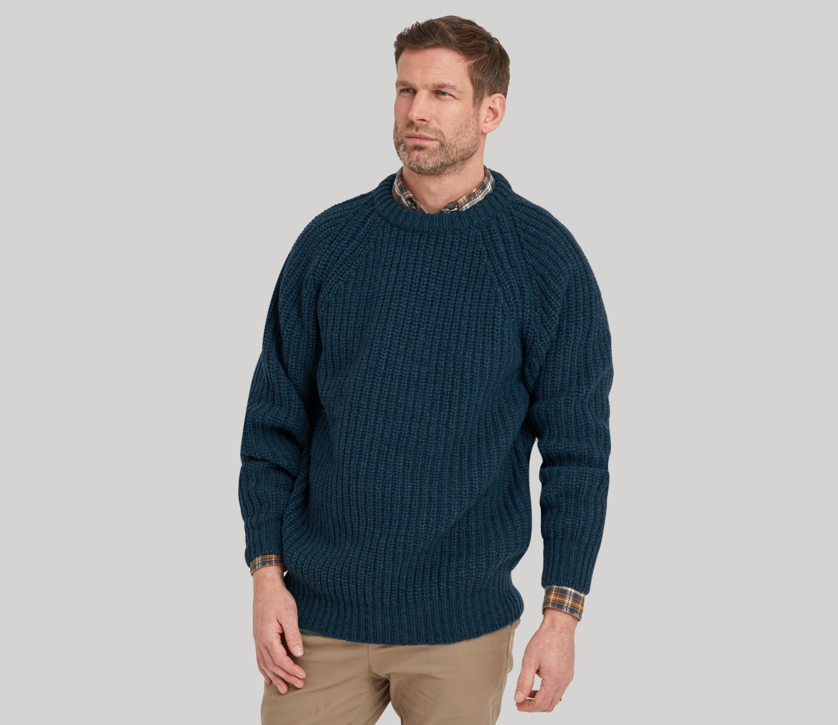 Chunky Wool Fisherman Crew Neck Jumper in Petrol – Genuine Scottish Knits