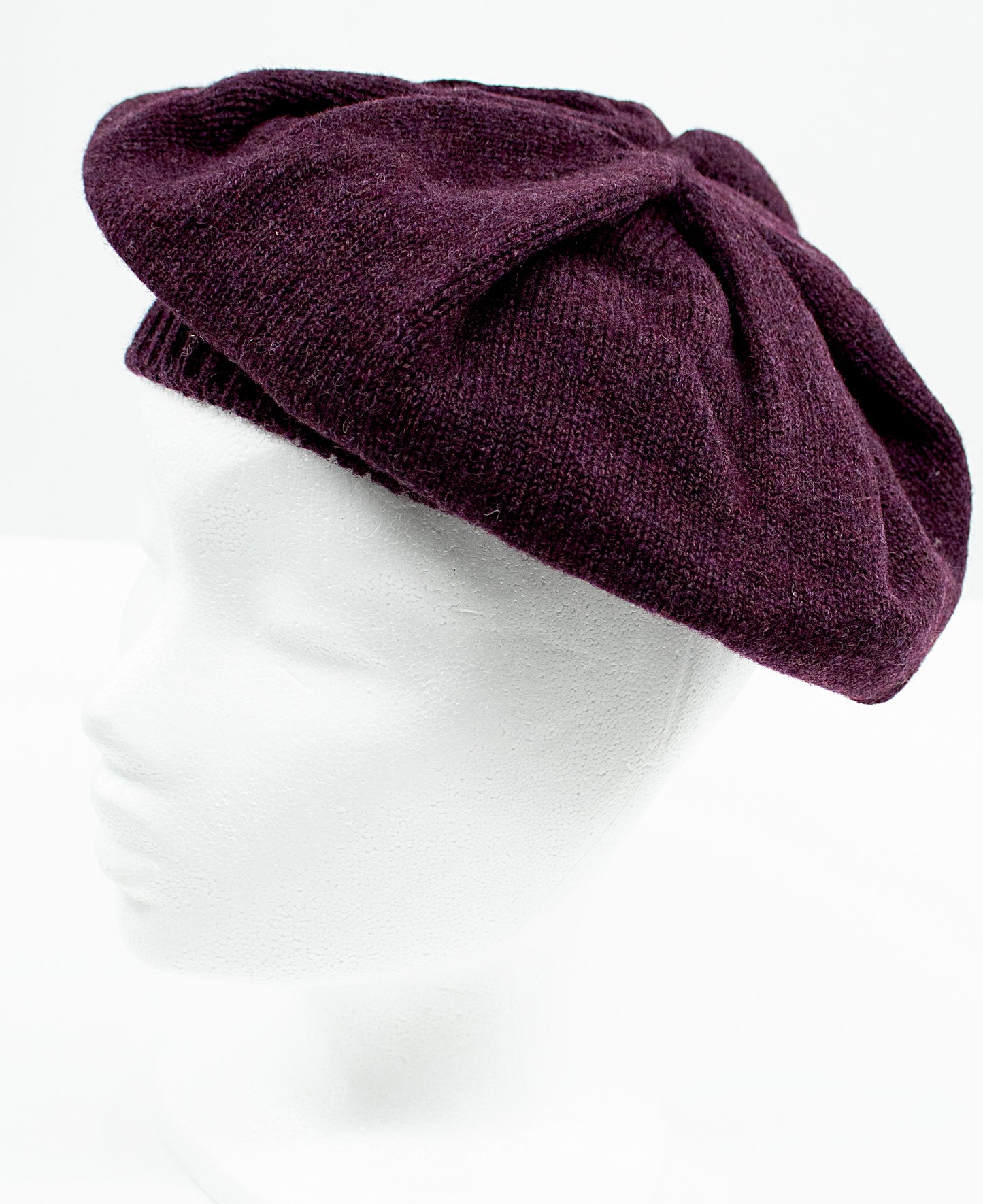 Classic Lambswool Beret in Mulberry