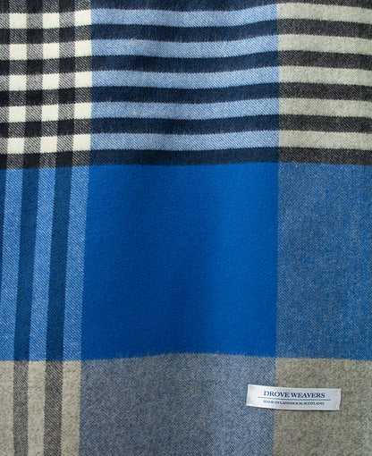 Lambswool Check Throw in Blue