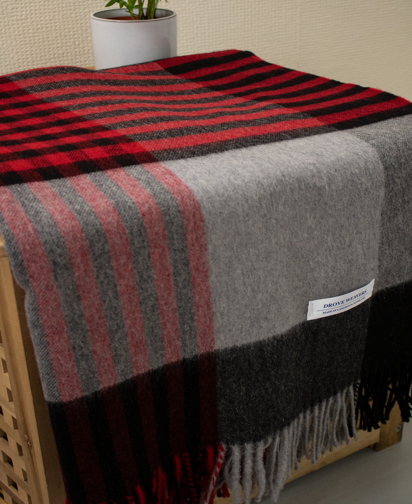 Lambswool Check Throw in Red