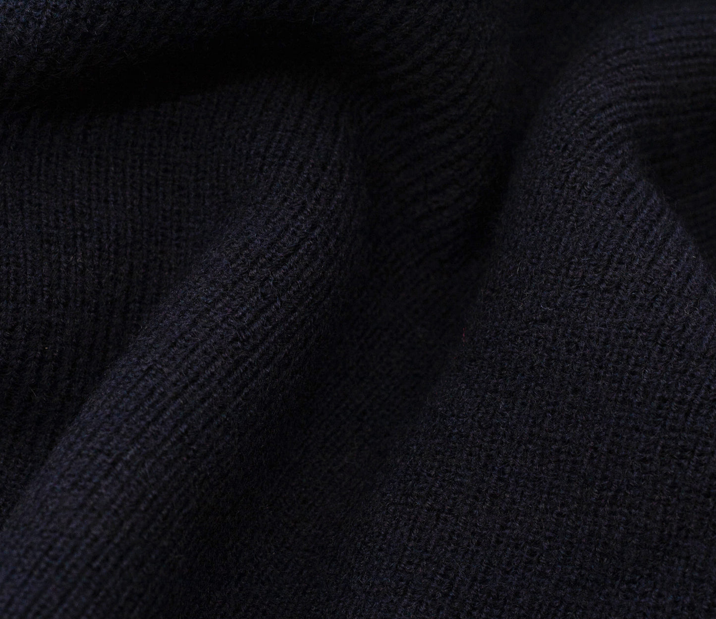 Merino Fine Rib Crew Neck in Dark Navy