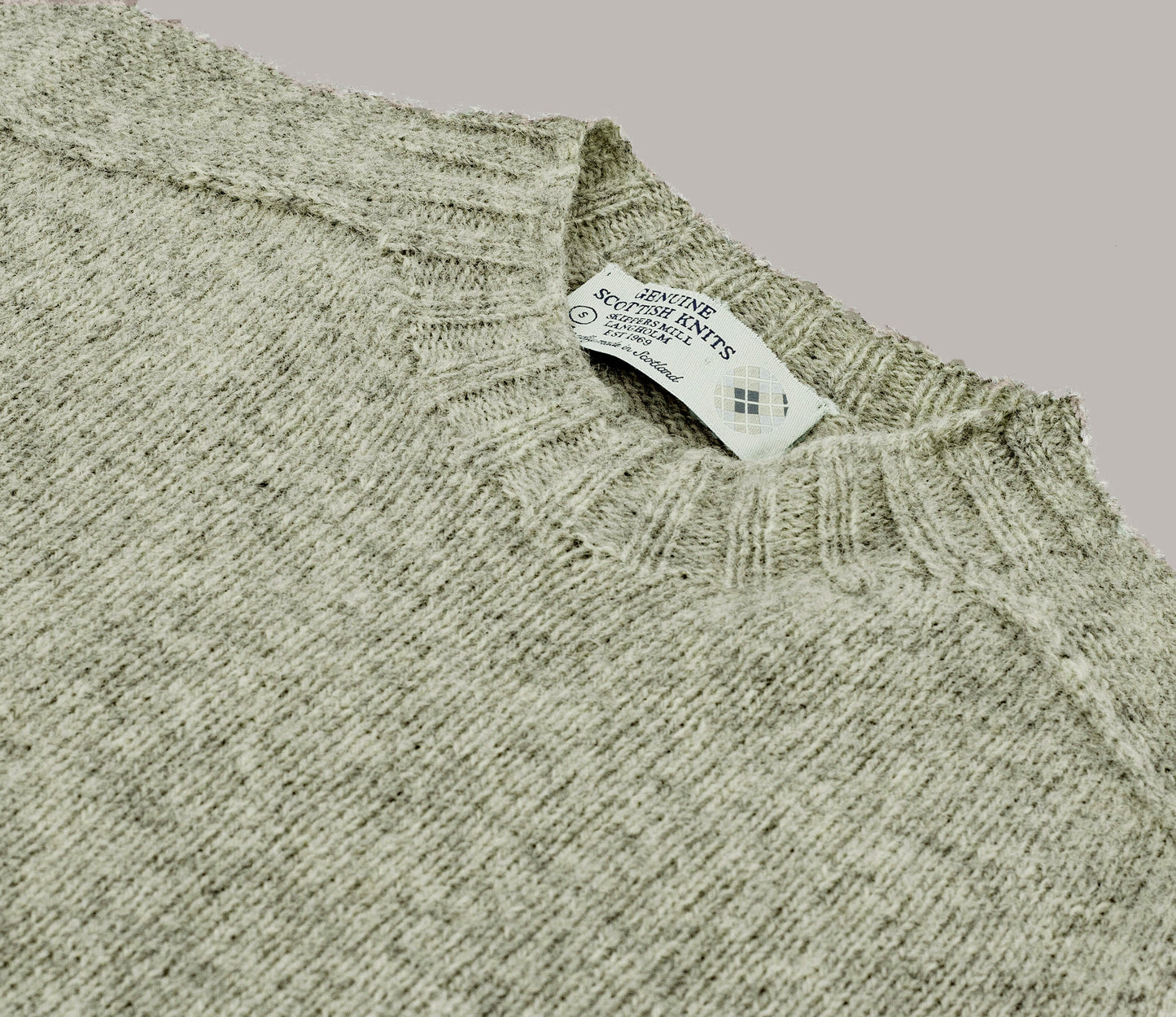 Classic Shetland Crew Neck Jumper in Pebble