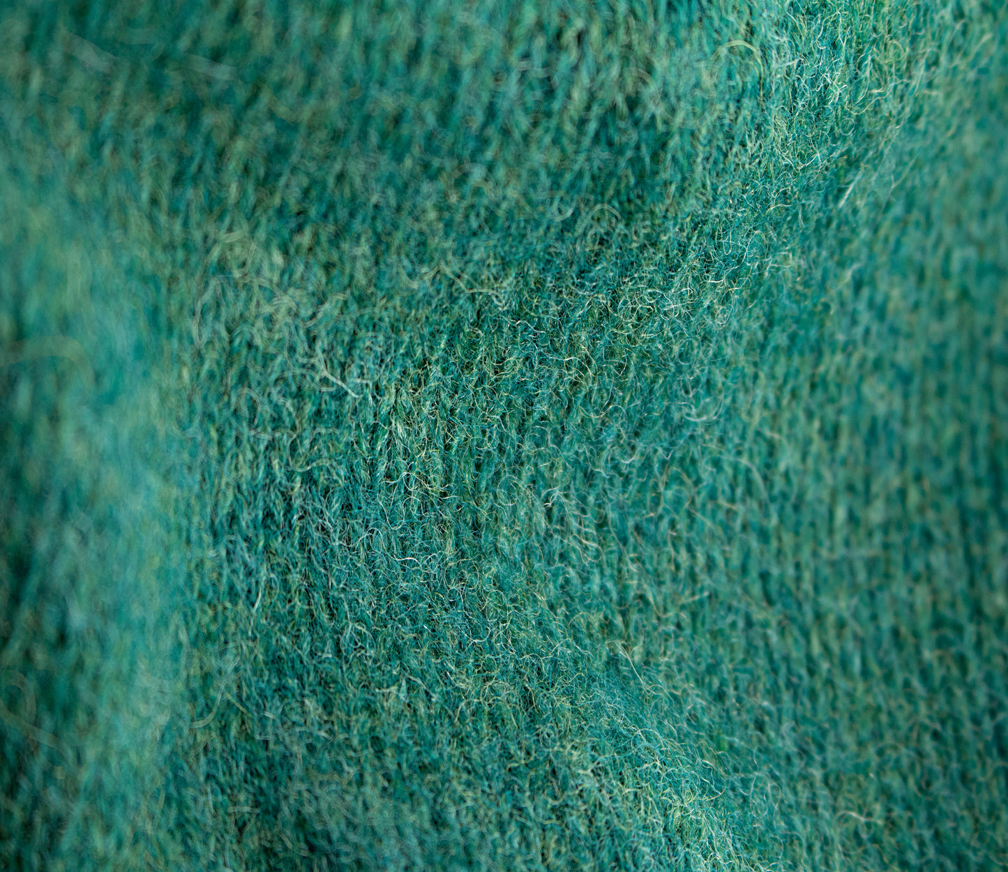 Classic Shetland Crew Neck Jumper in Jade