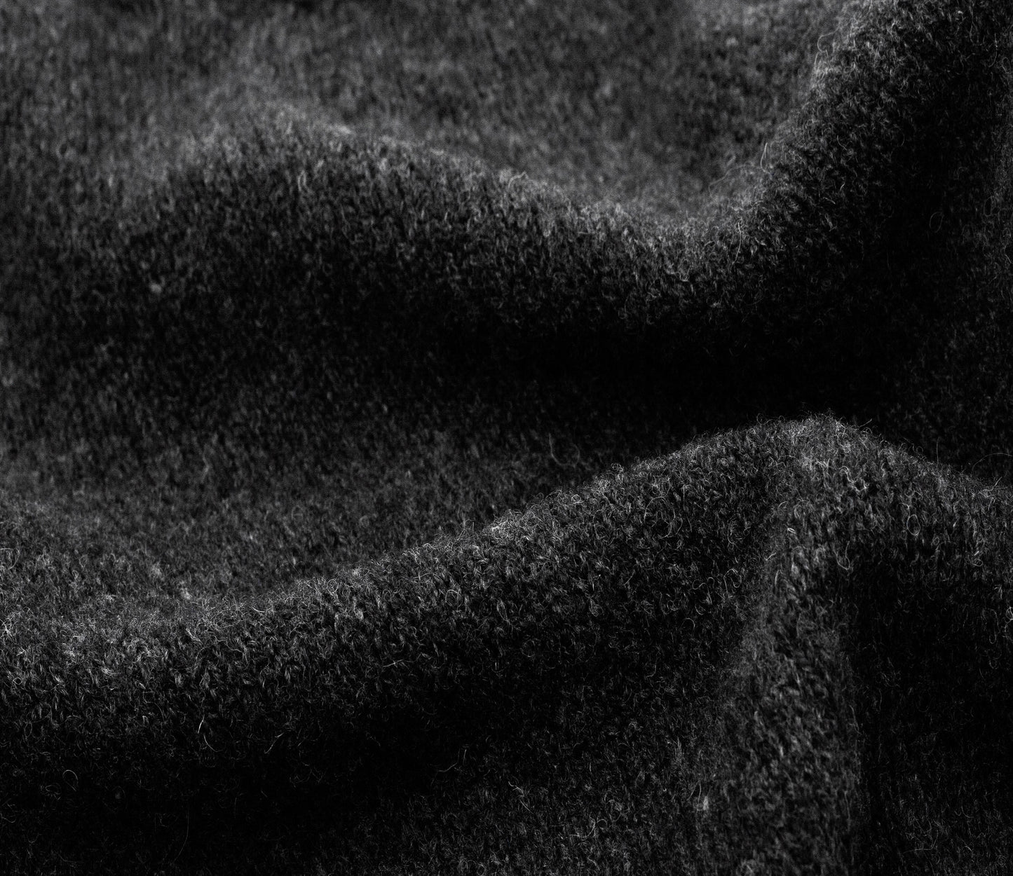 Modern Fit Shetland Crew Neck Jumper in Charcoal
