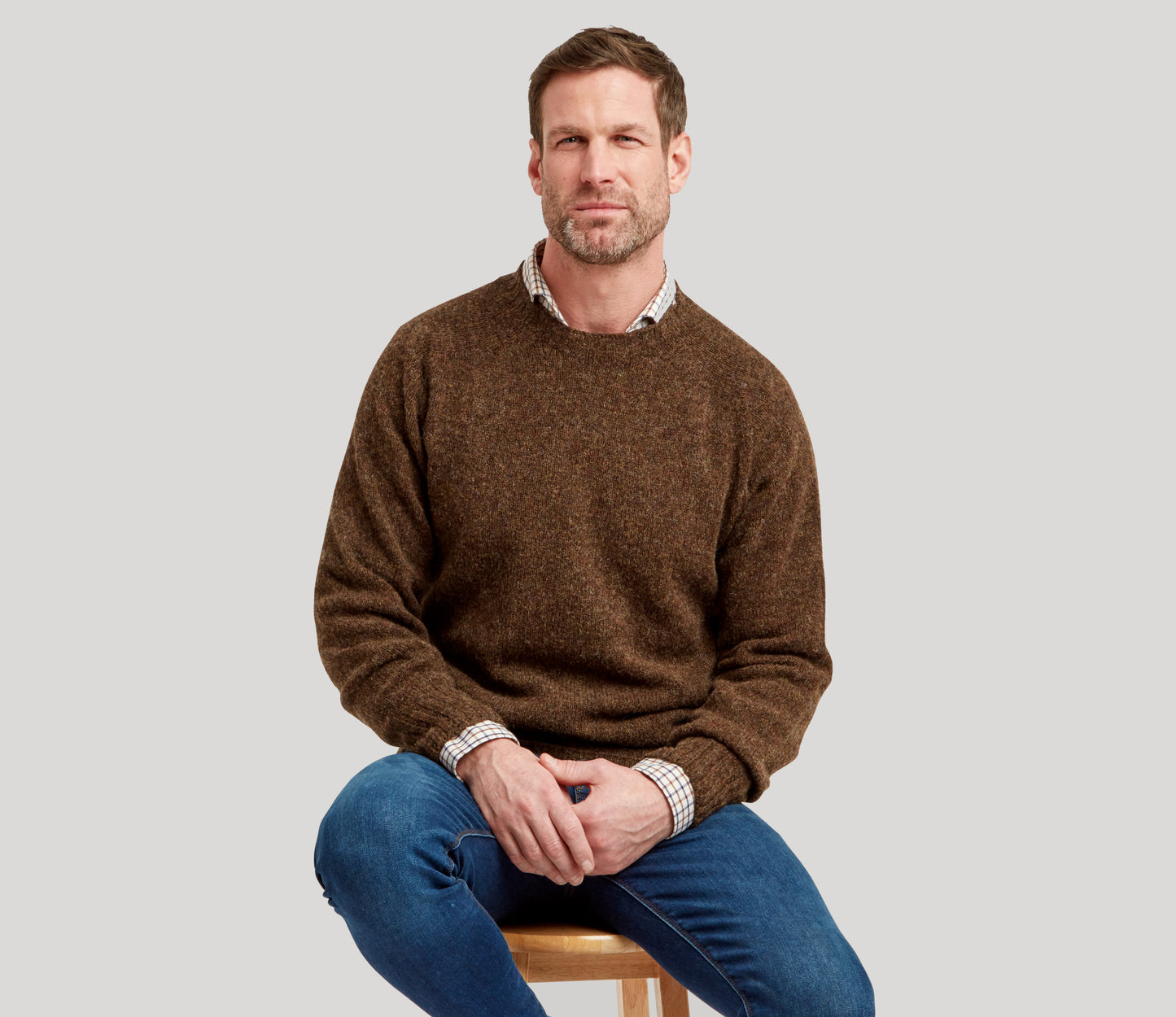 Classic Shetland Crew Neck Jumper in Oak Brown